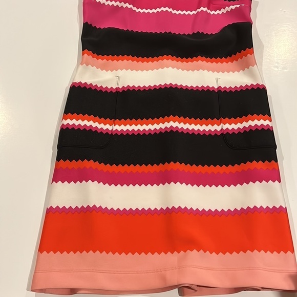 Julian Taylor New York colorful dress with Pockets. SZ 8 - Picture 2 of 5